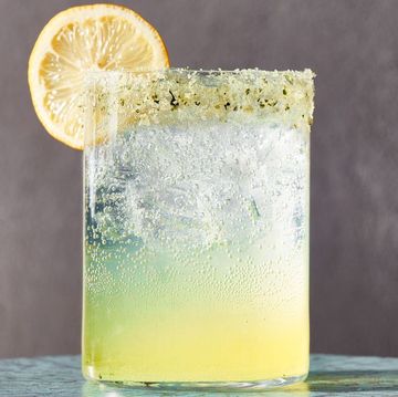 sparkling basil lemonade