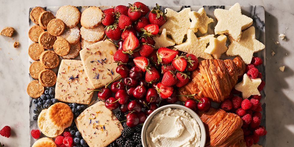 berries and cream charcuterie board
