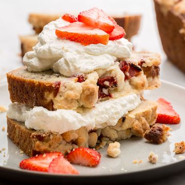 strawberry-shortcake-banana-bread